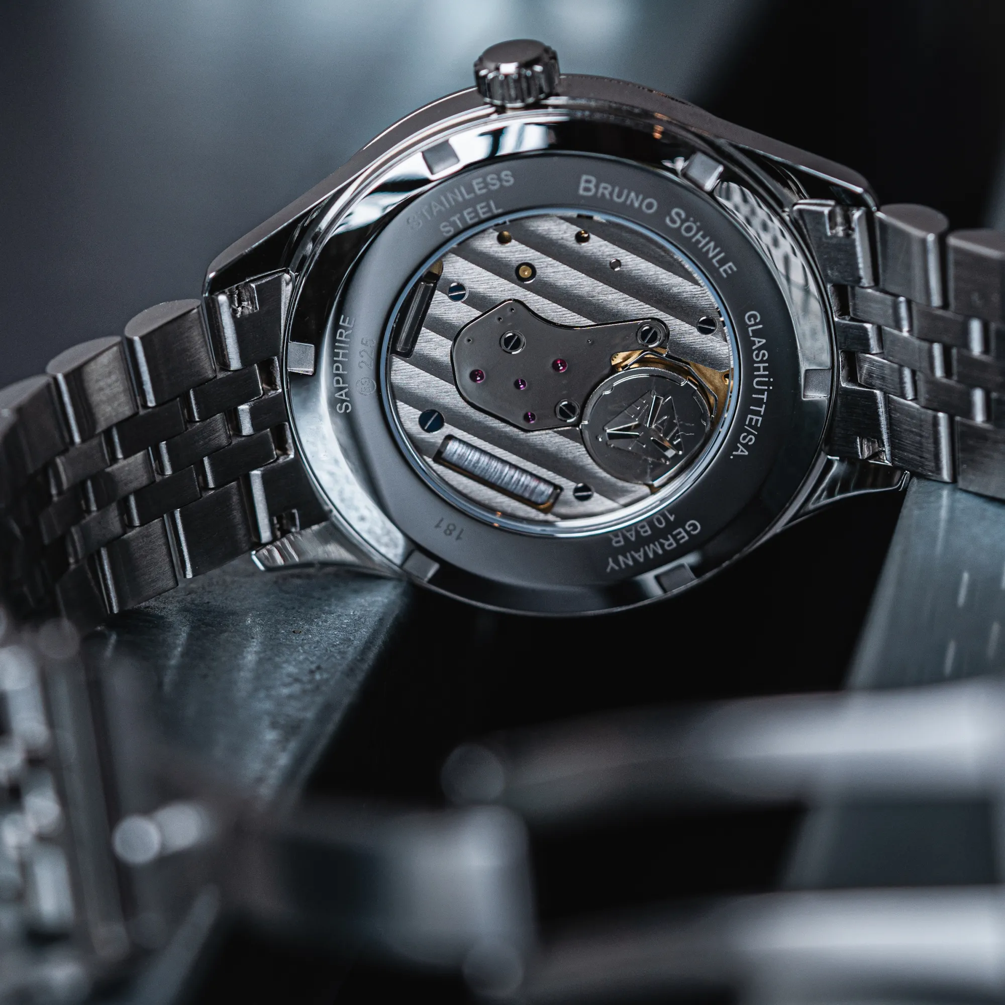 turin_ii_big_3-2.webp Turin Ii Big | Bruno Söhnle Hot